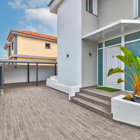 Luxury Golf By Paramount Holidays Villa *